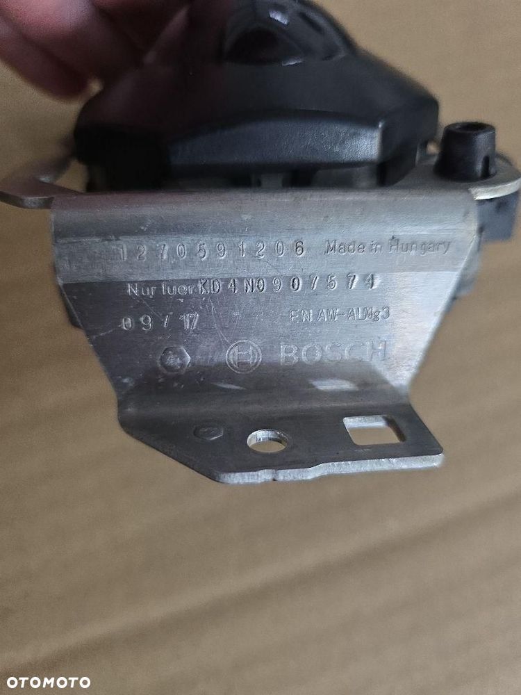 AUDI A8 S8 D5 4N0 Radar Distronic ACC Prawa Strona 4N0907561D - 5