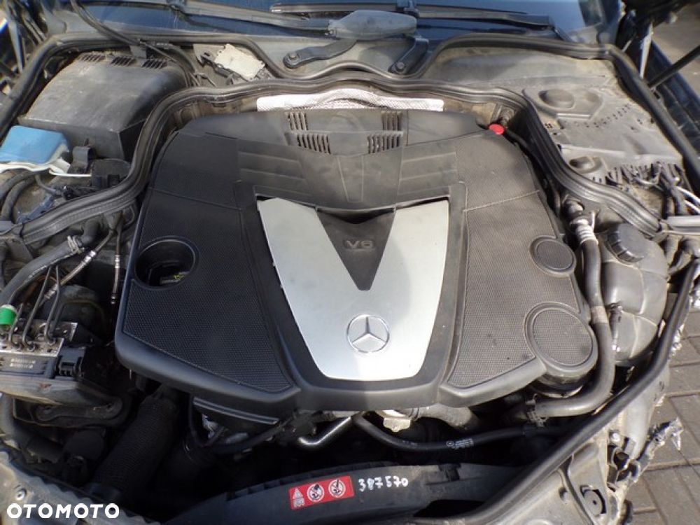 Części- Mercedes CLS C219 3.0 CDI 224 KM 06R - 7