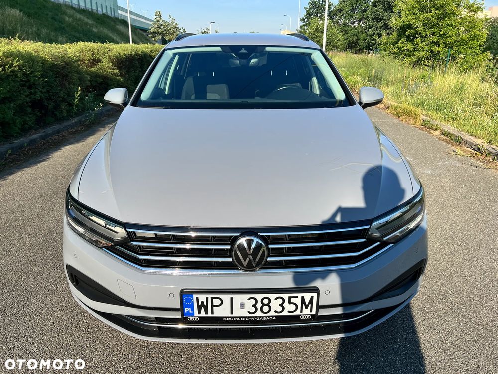 Volkswagen Passat Variant 1.5 TSI EVO Business DSG - 8