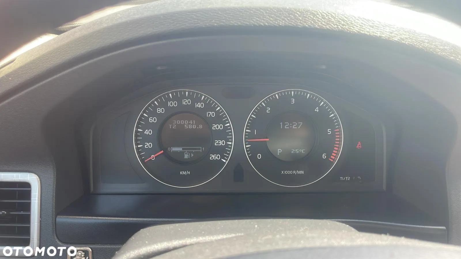 Volvo XC 70 D5 AWD Kinetic - 24