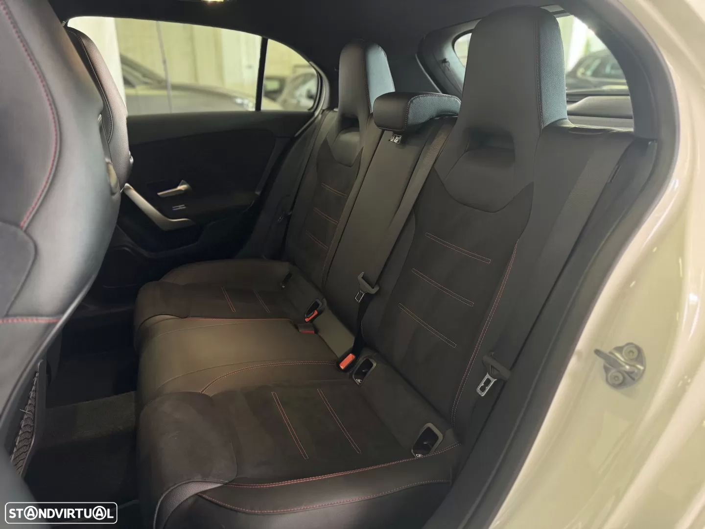 Mercedes-Benz A 160 AMG Line - 23