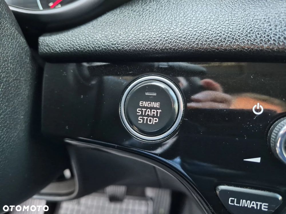 Kia Sportage 1.6 T-GDI L Business Line 4WD - 20