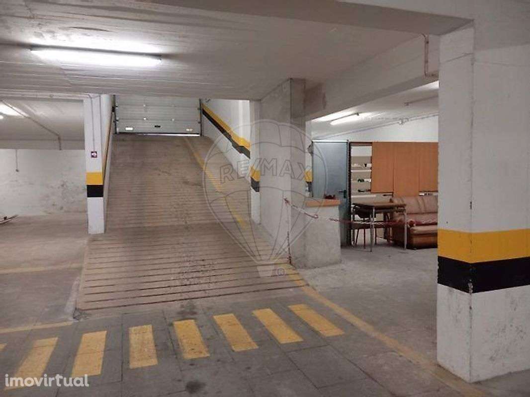 Garagem  para arrendamento - Grande imagem: 3/3