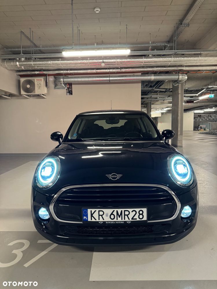 MINI Cooper Standard - 2