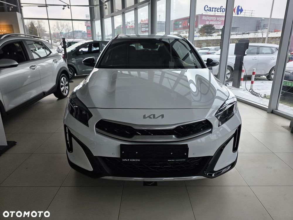 Kia XCeed 1.6 T-GDI Tribute DCT - 2