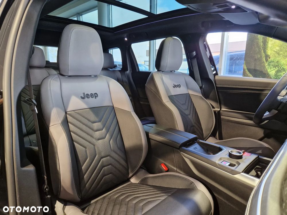 Jeep Compass 73.7kWh First Edition FWD - 23