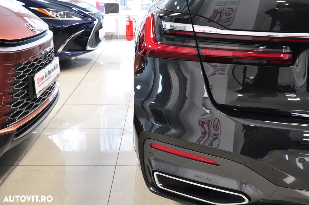BMW Seria 7 730d xDrive MHEV - 7