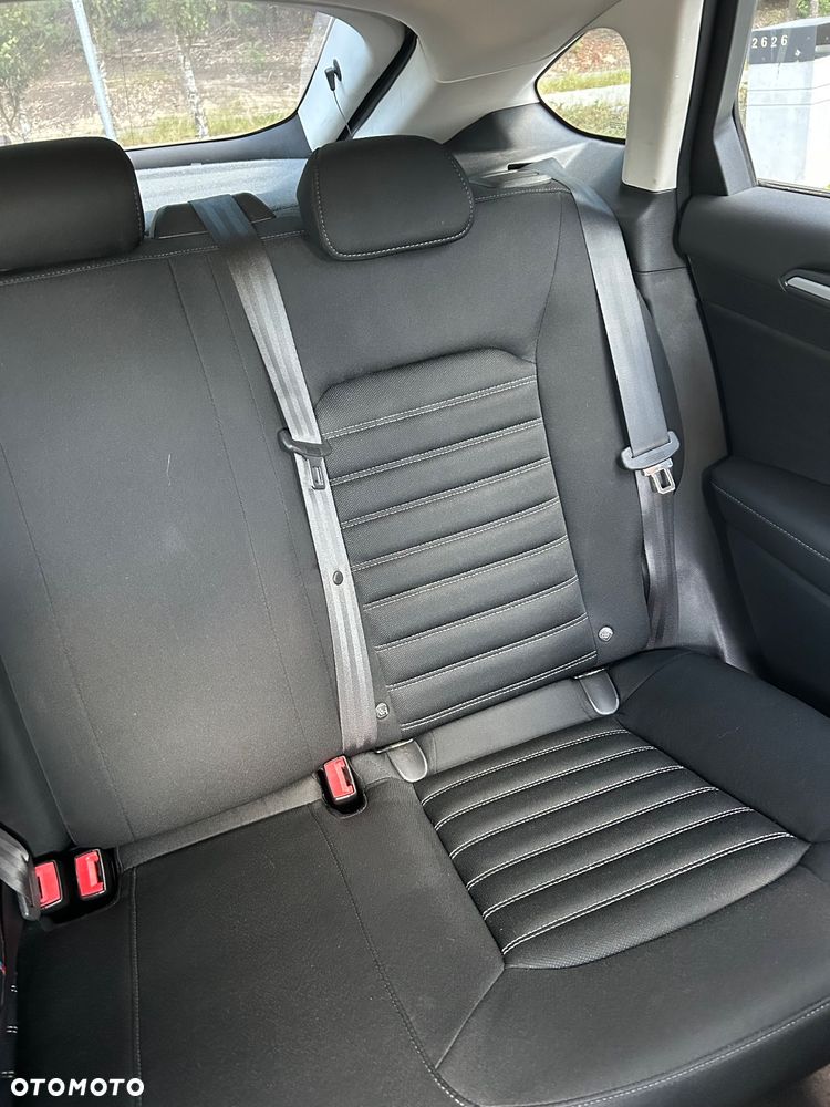 Ford Mondeo 2.0 TDCi Silver X (Amb.) - 20