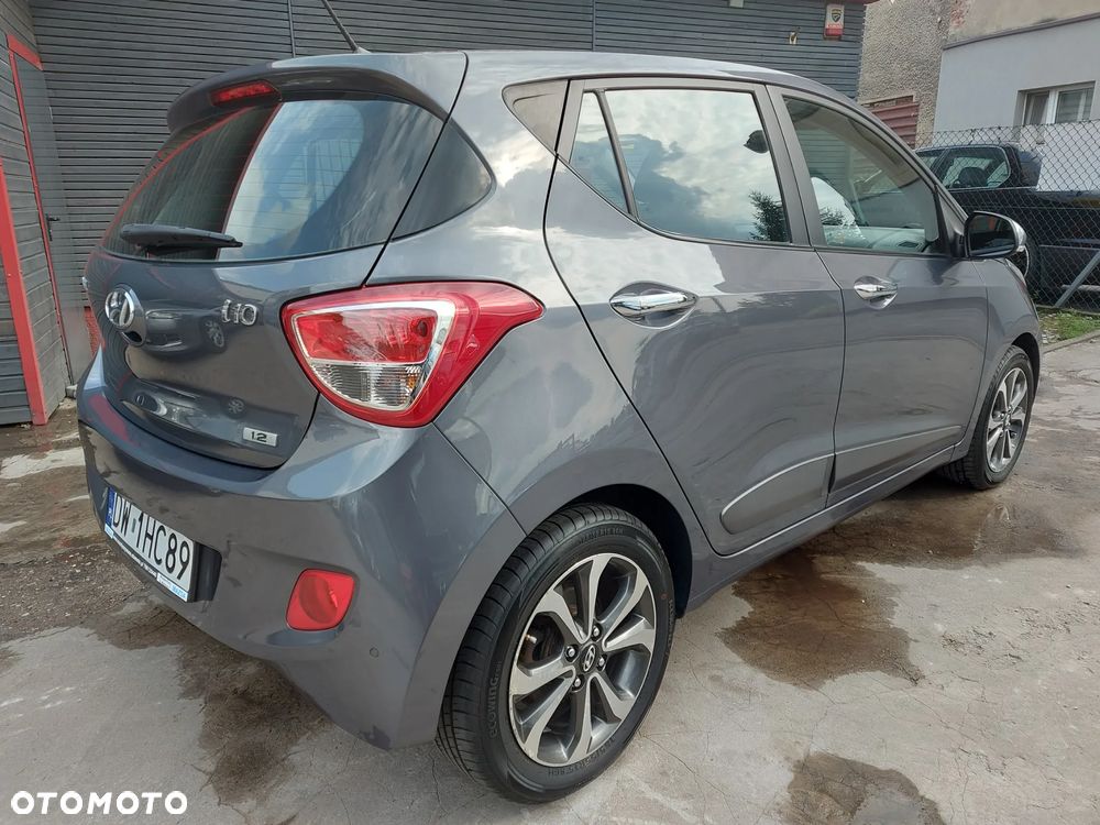 Hyundai i10 1.2 Premium - 17