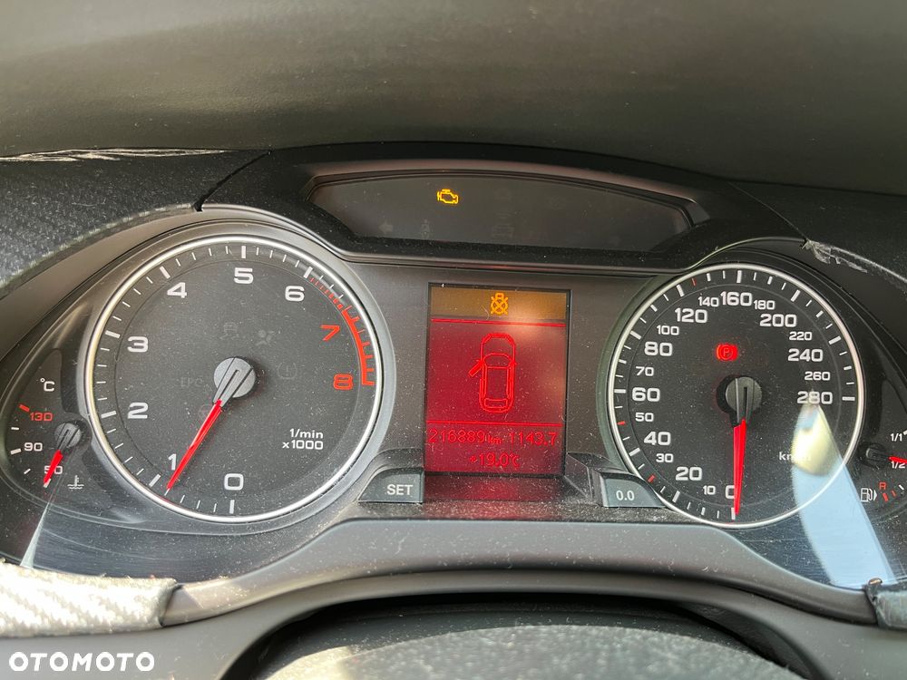 Audi A4 - 12