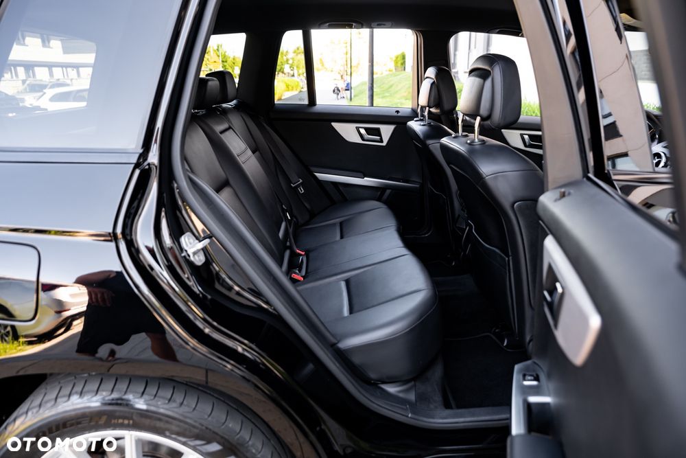 Mercedes-Benz GLK 250 7G-TRONIC - 24