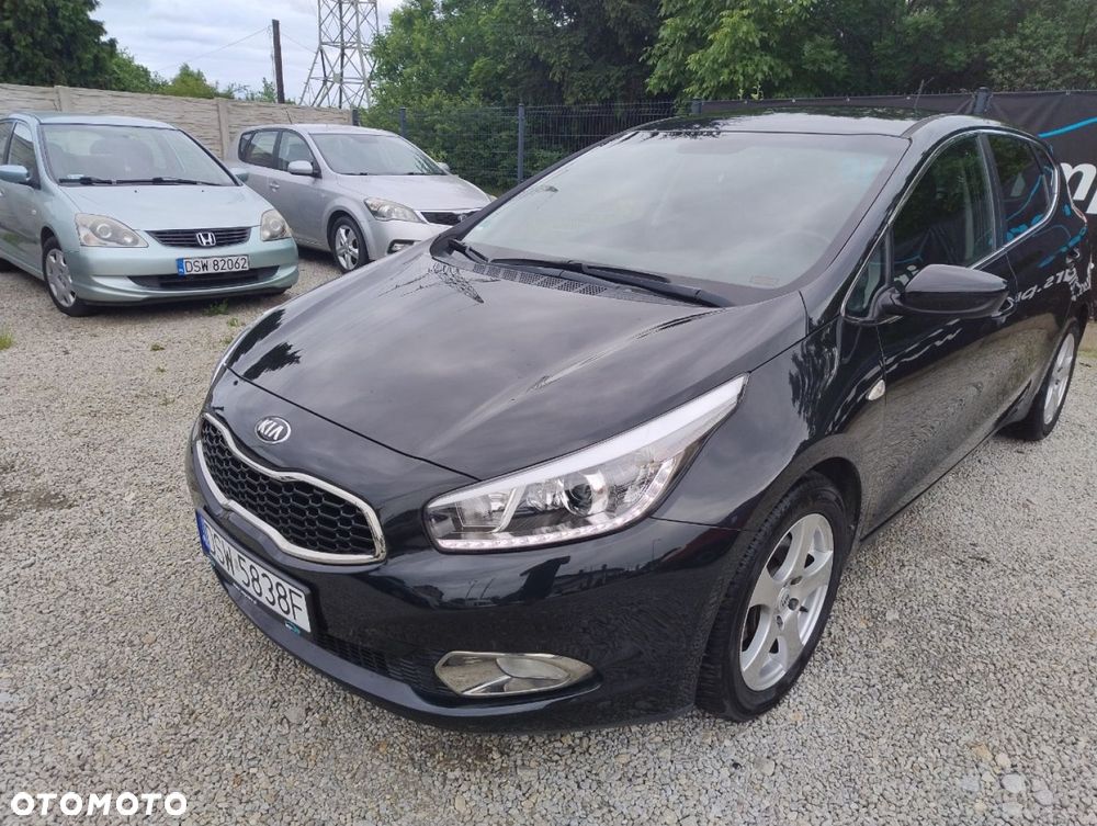 Kia Ceed - 1