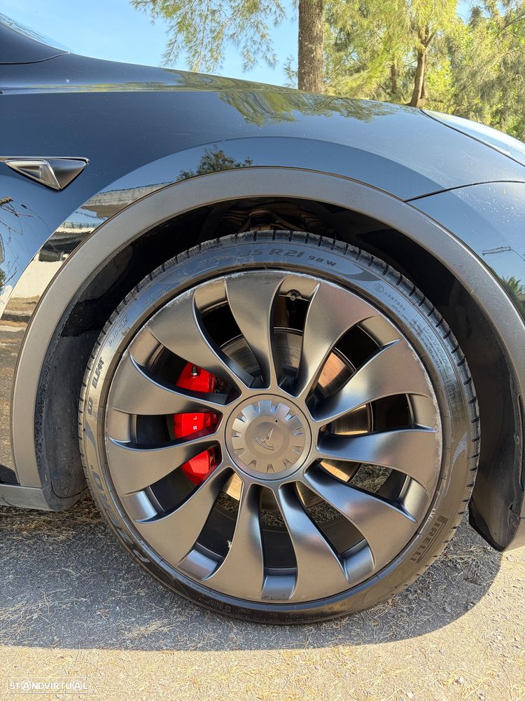 Tesla Model Y Performance Tração Integral - 7