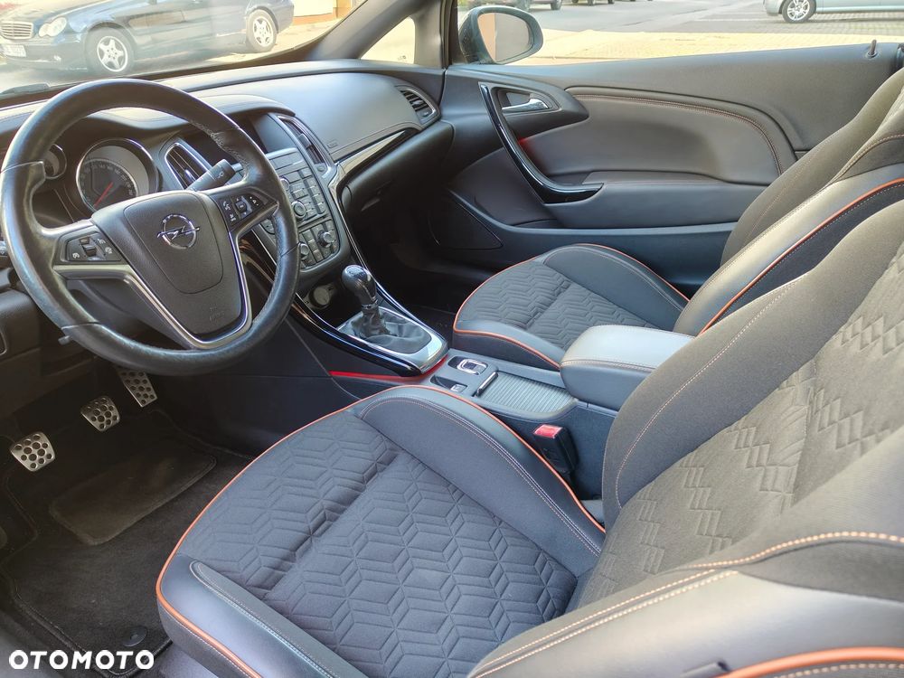 Opel Cascada 1.4 T Cosmo S&S EU6 - 9