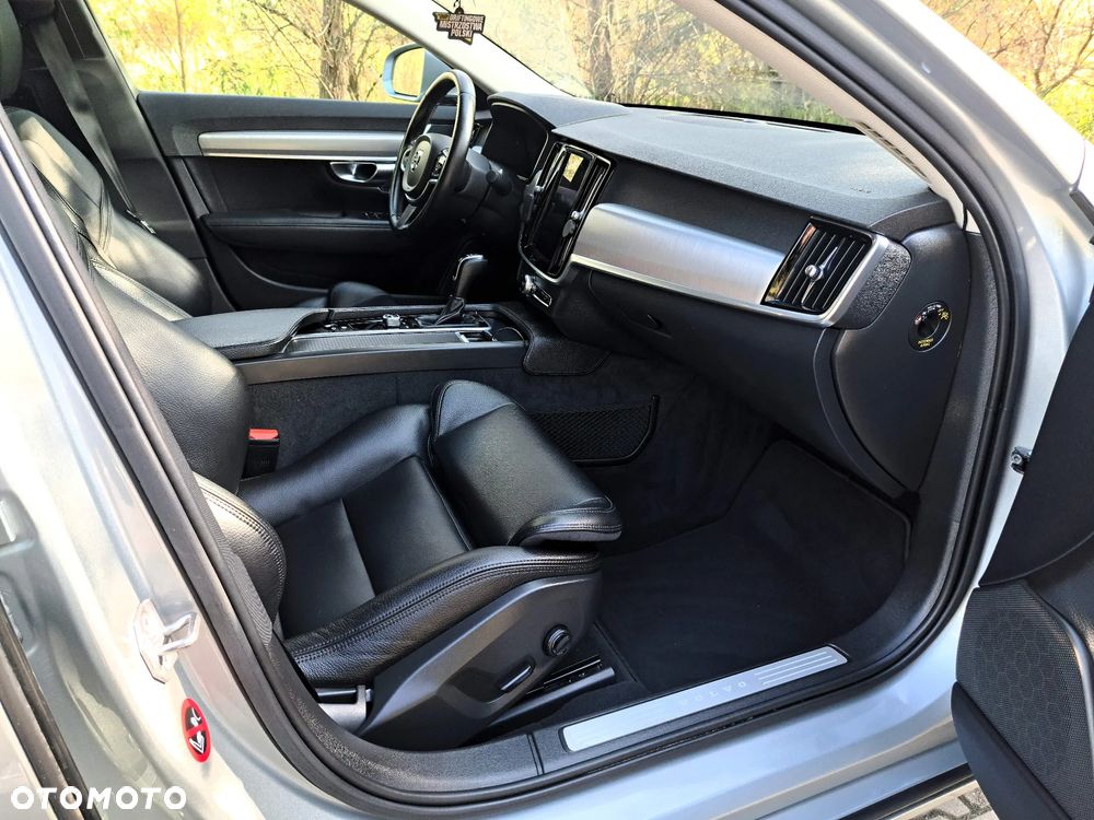Volvo S90 D3 Momentum - 19