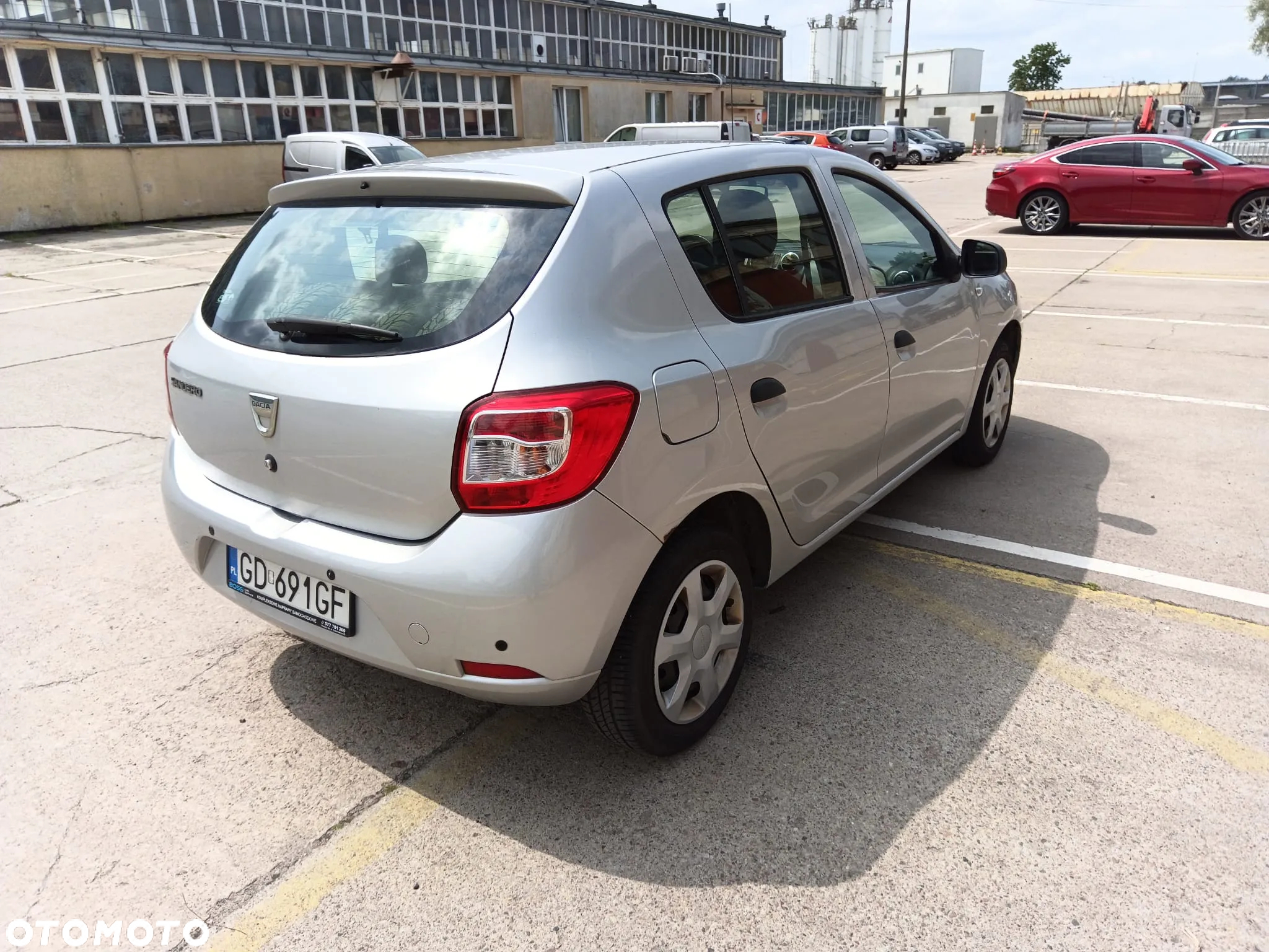 Dacia Sandero 1.2 16V Ambiance - 6