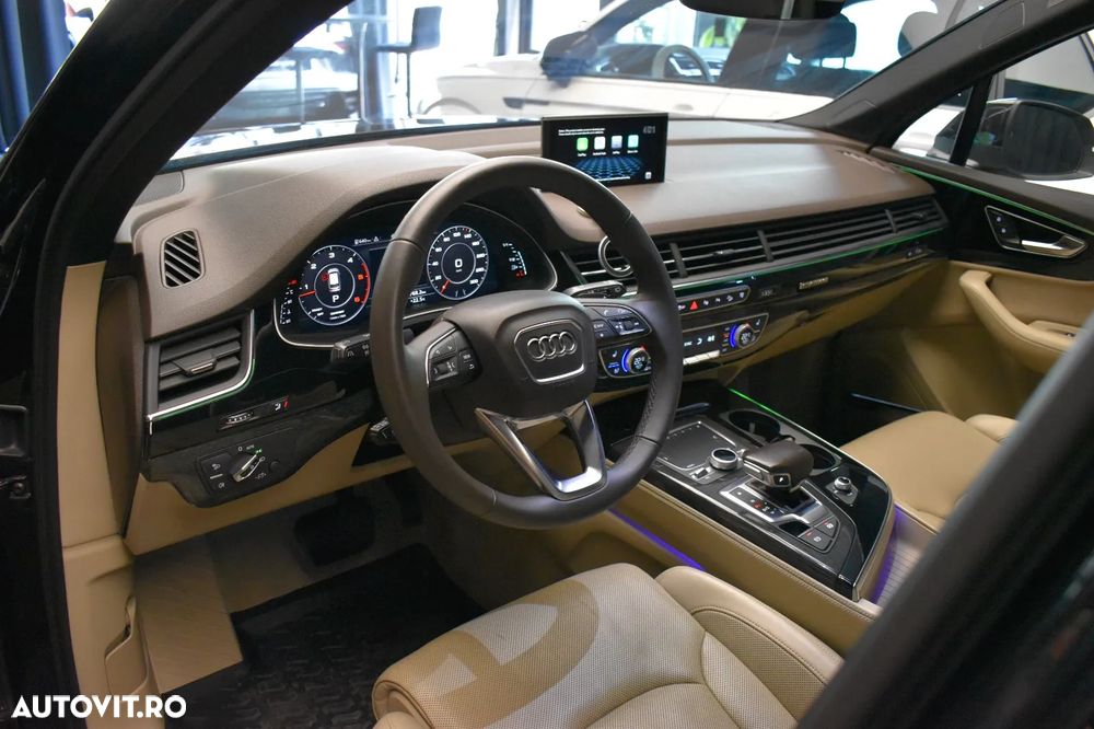 Audi Q7 - 4