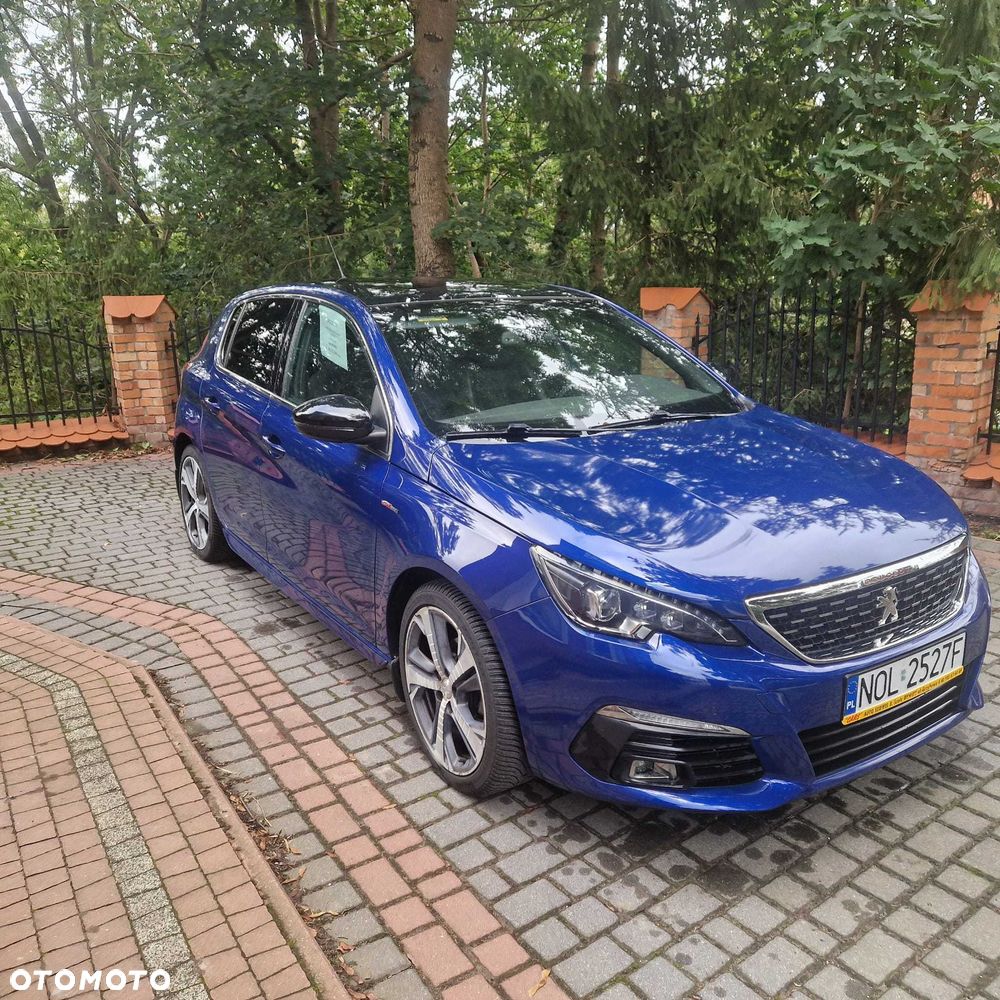 Peugeot 308 - 1