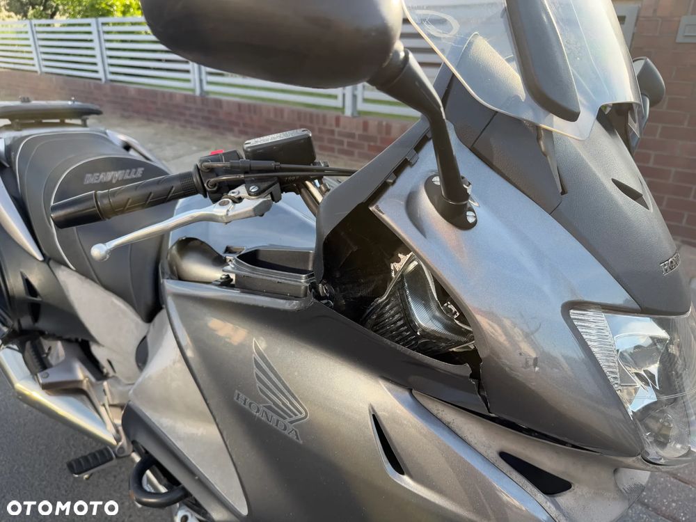 Honda NTV - 18