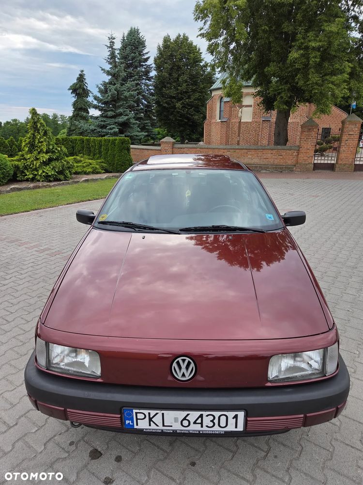 Volkswagen Passat 2.0 GL - 17