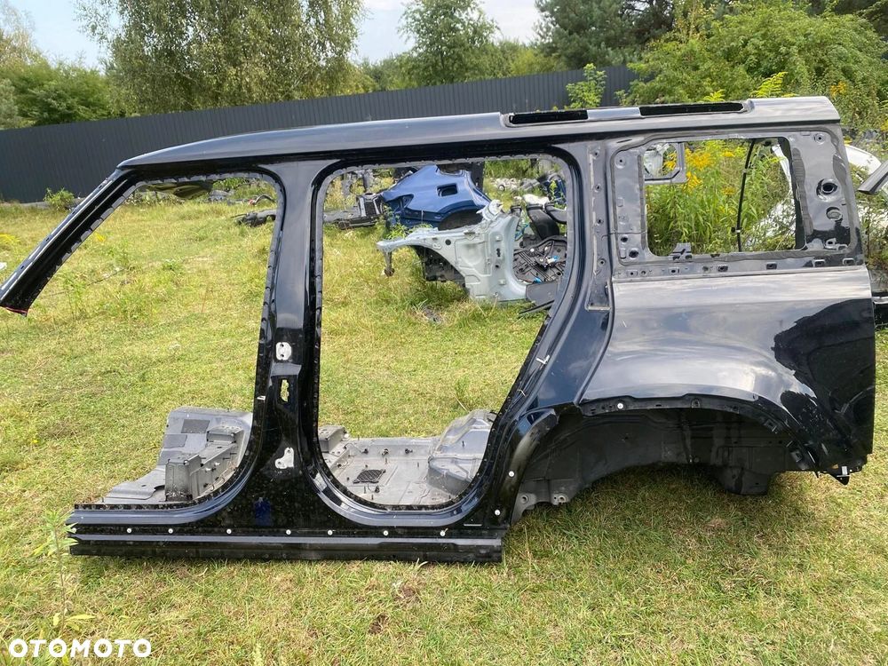 ĆWIARTKA TYŁ BŁOTNIK BOK LEWA STRONA LAND ROVER DEFENDER L633 110