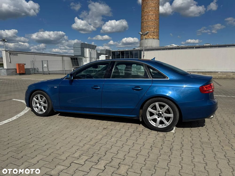 Audi A4 - 4
