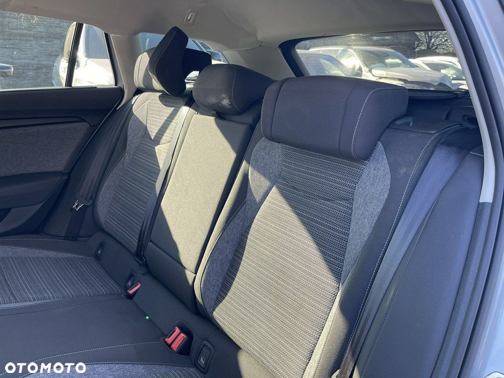 Skoda Superb 1.5 TSI Plug-in Hybrid Selection DSG - 12