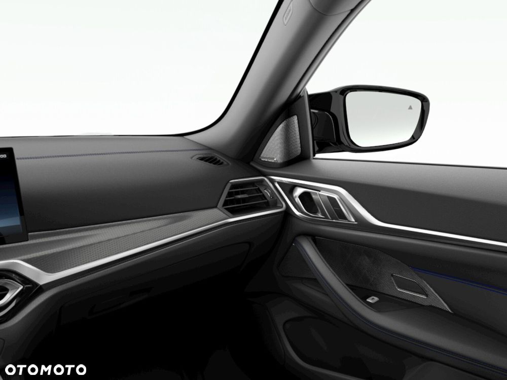 BMW i4 - 10