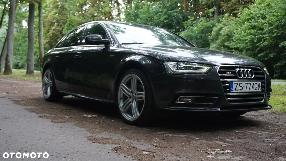 Audi A4 Limousine 1.8 TFSI quattro Ambition - 2