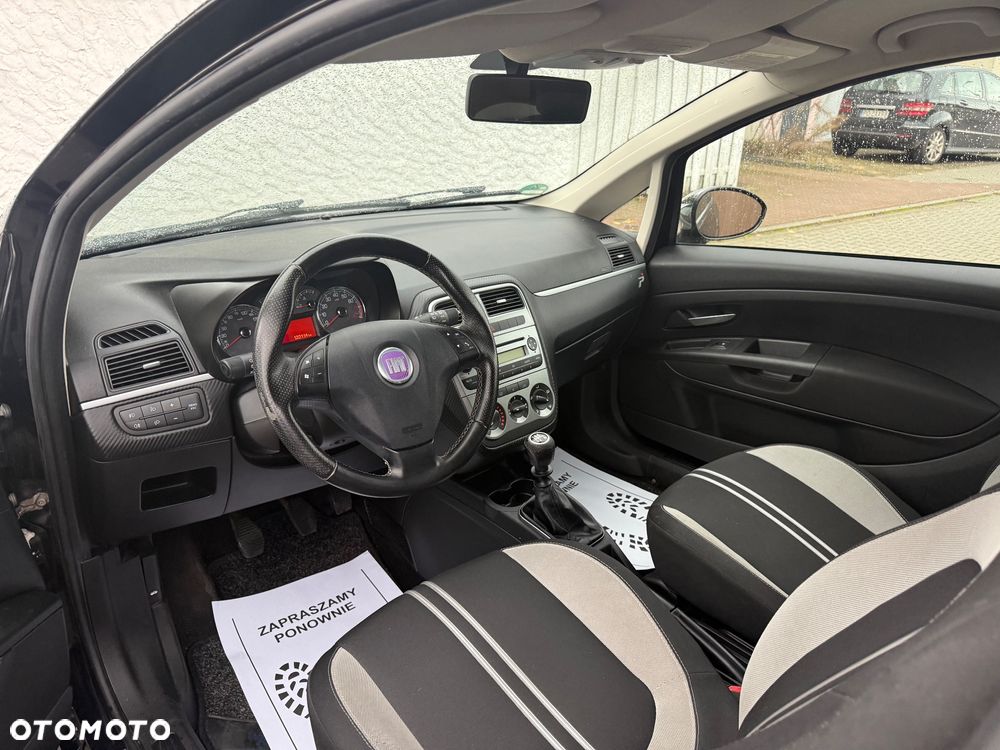 Fiat Grande Punto 1.4 8V Active - 21