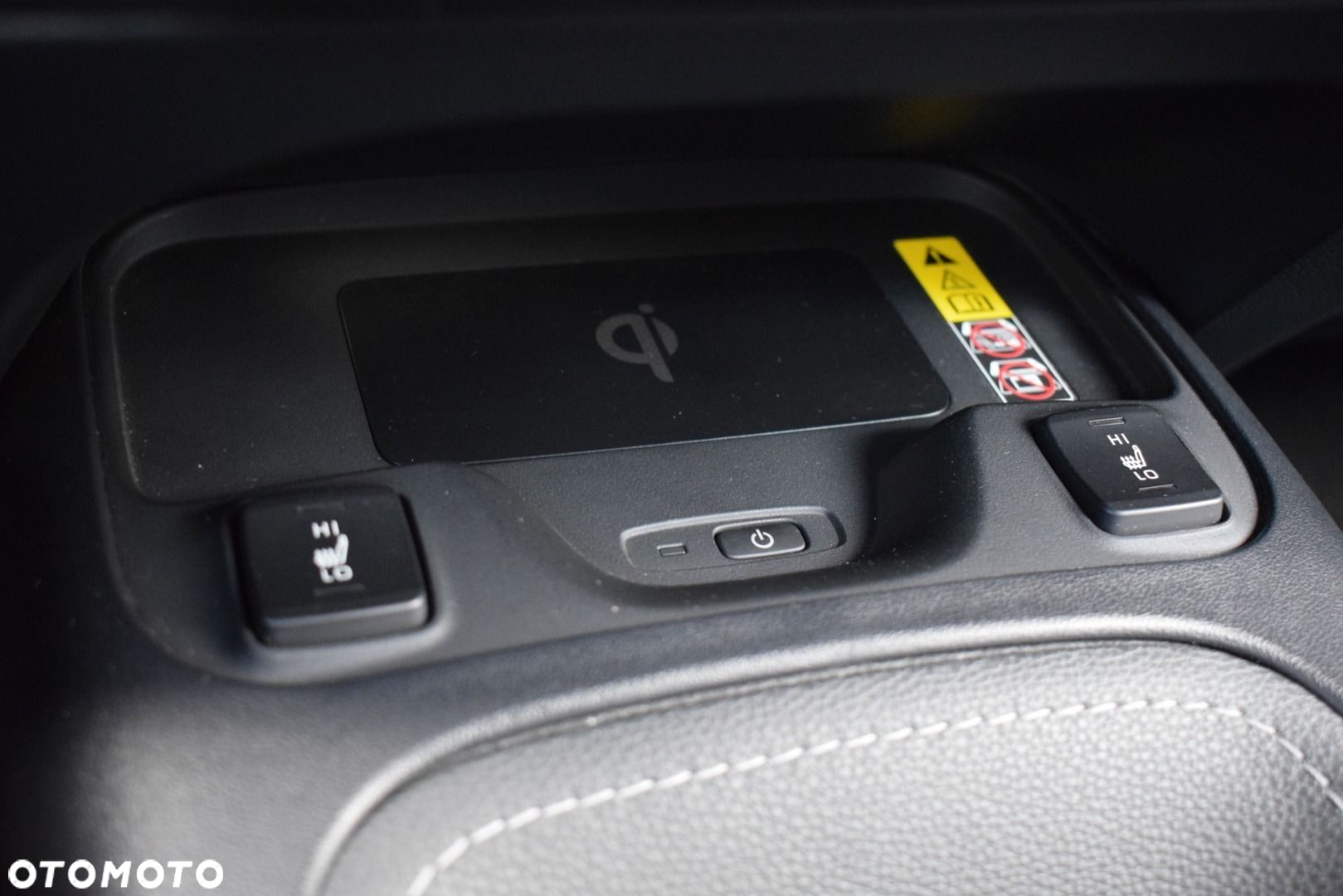 Toyota Corolla 2.0 Hybrid Style - 19