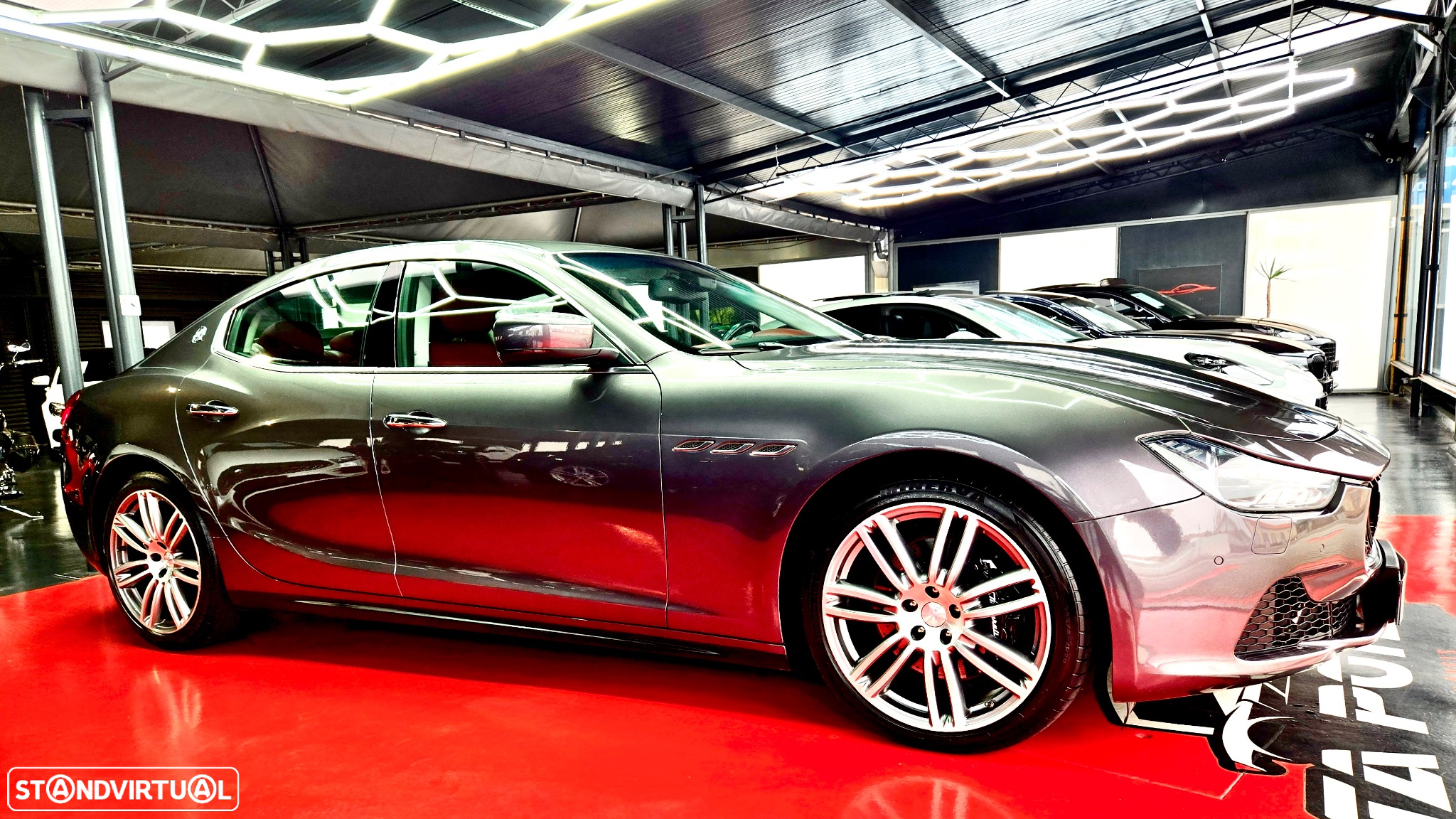 Maserati Ghibli 3.0 V6 - 9
