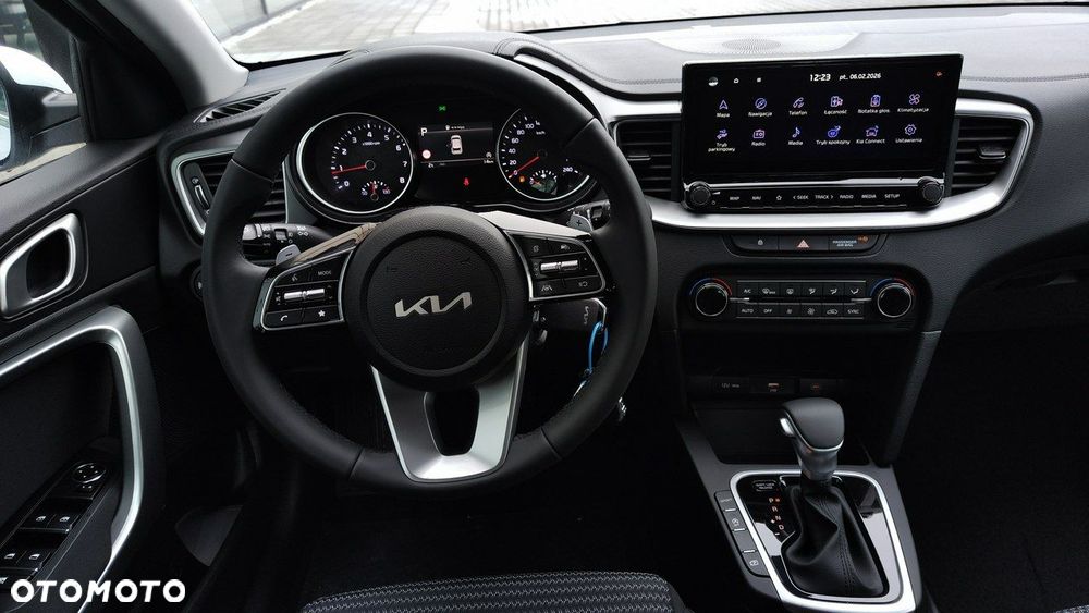 Kia Ceed - 17