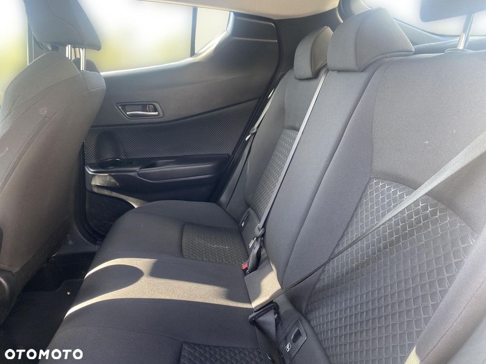 Toyota C-HR 1.8 Hybrid GPF Comfort - 13