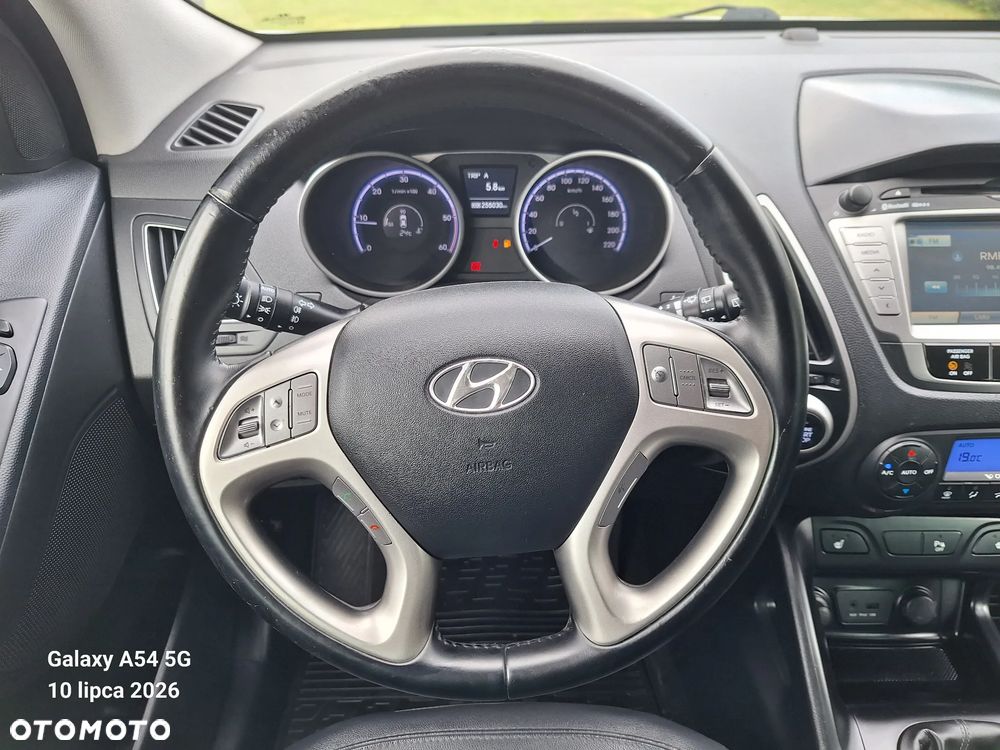 Hyundai ix35 1.7 CRDi Premium 2WD - 22