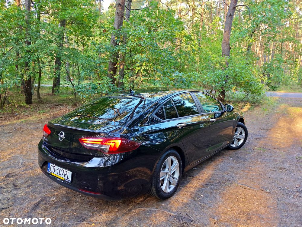 Opel Insignia - 17
