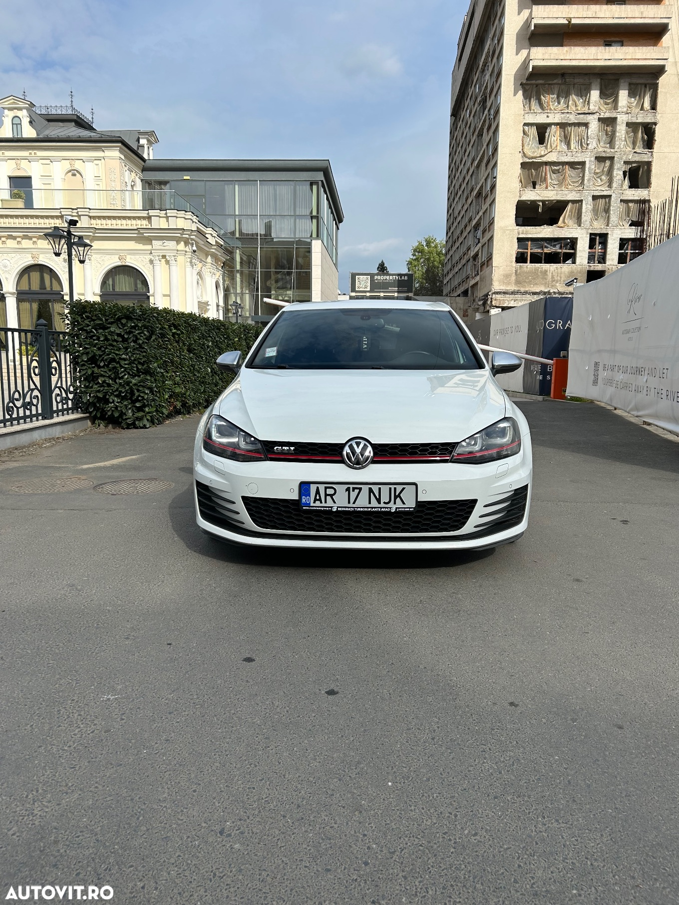 Volkswagen Golf 2.0 TSI BMT DSG GTI - 8