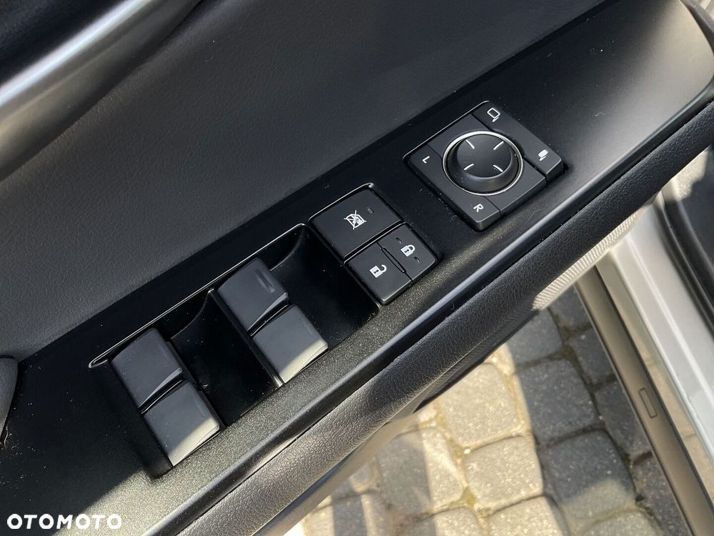 Lexus UX 250h GPF F Sport Design 2WD - 17