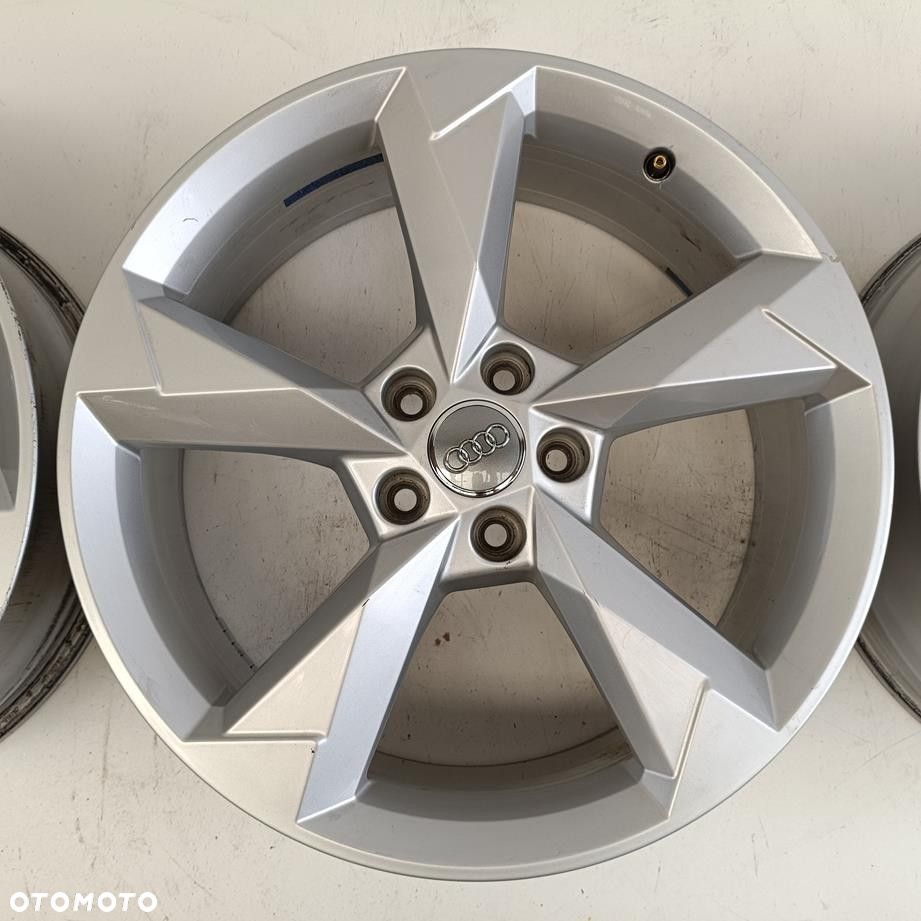 Alufelgi 5x112 19 Audi Q3 SQ3 83A601025N 4szt (F9507) - 4