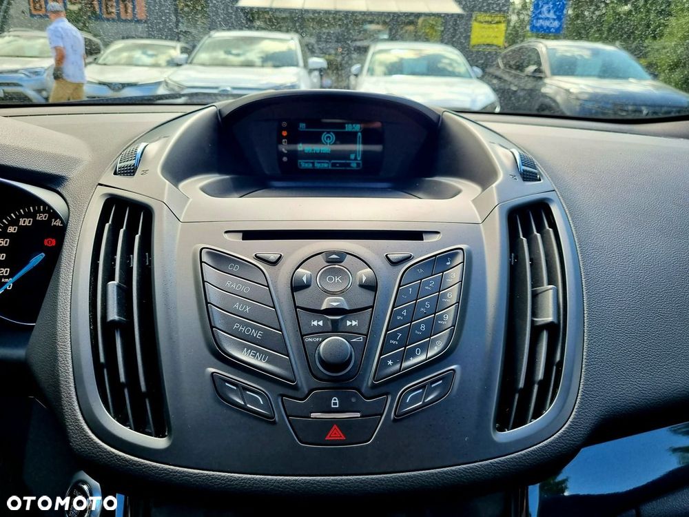 Ford Kuga 1.5 EcoBoost 2x4 Titanium - 18
