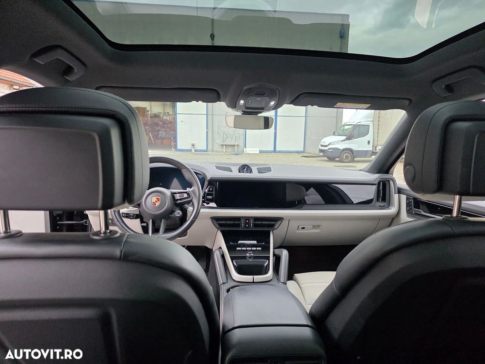 Porsche Cayenne Coupe - 2