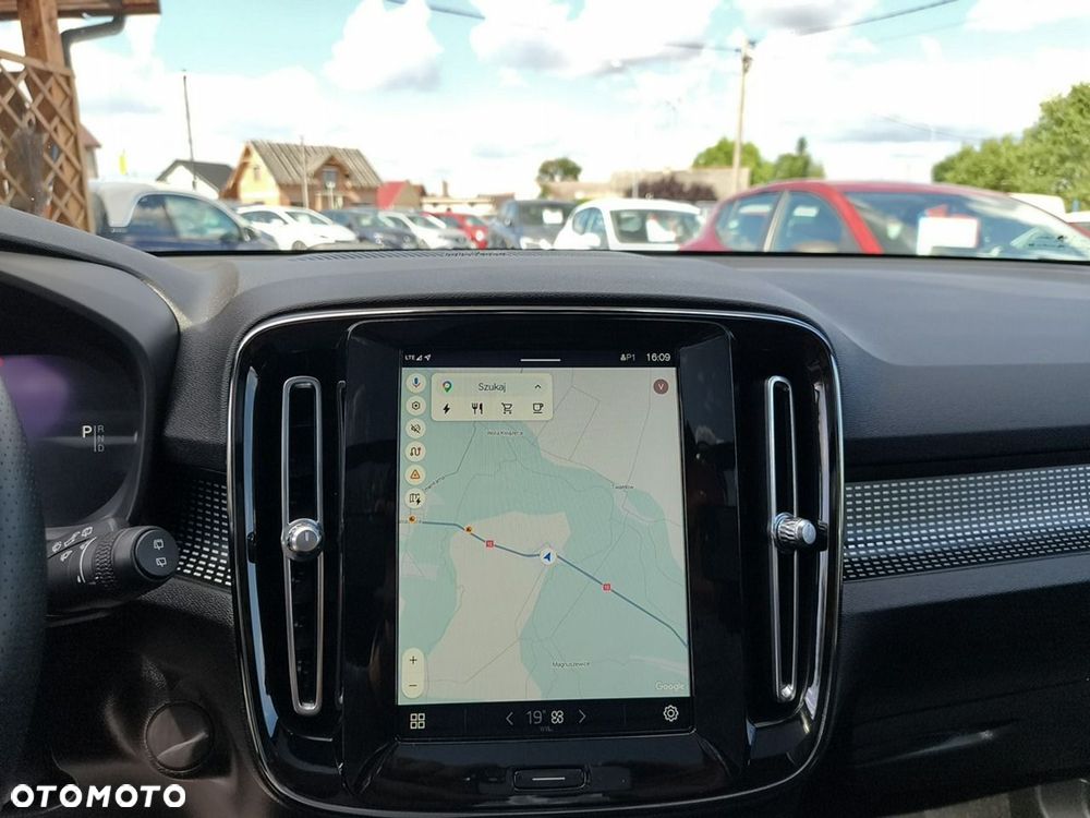 Volvo XC 40 82kWh Recharge Twin AWD Plus - 15