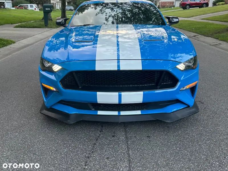 Ford Mustang 5.0 V8 GT - 2