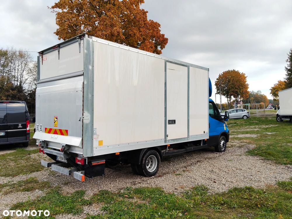 Iveco Daily 70C18 - 5