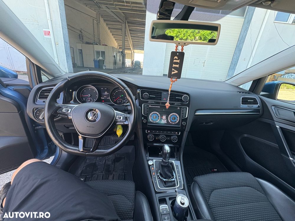 Volkswagen Golf 2.0 TDI (BlueMotion Technology) DSG Comfortline - 5