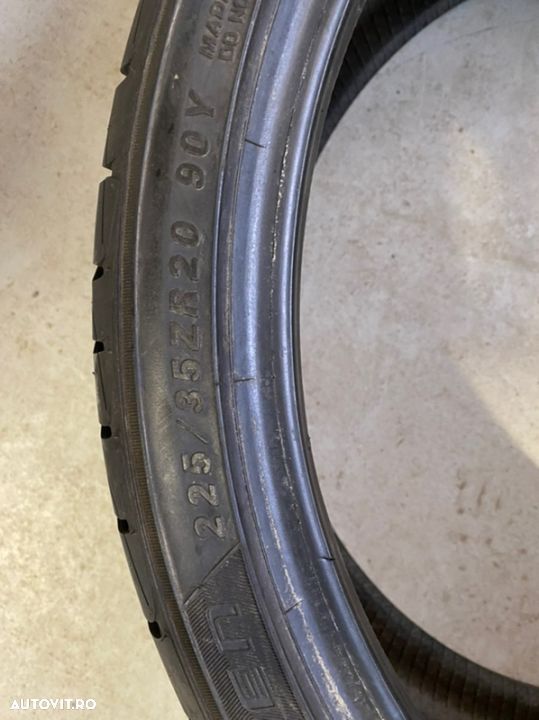 vand 2 anvelope 225/35/20 yokohama de vara noi - 4