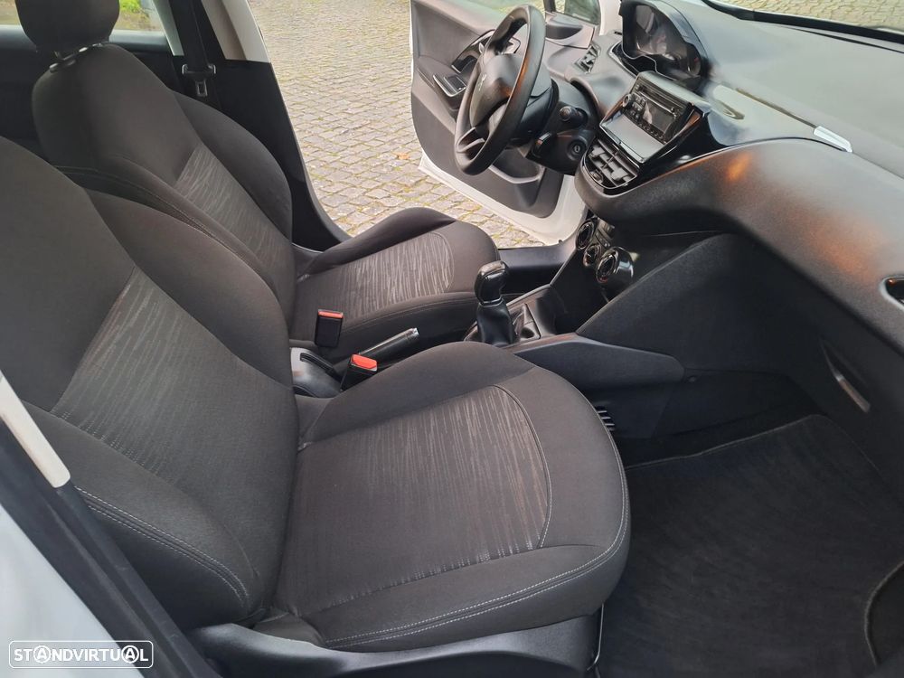 Peugeot 208 1.4 HDi Active - 11