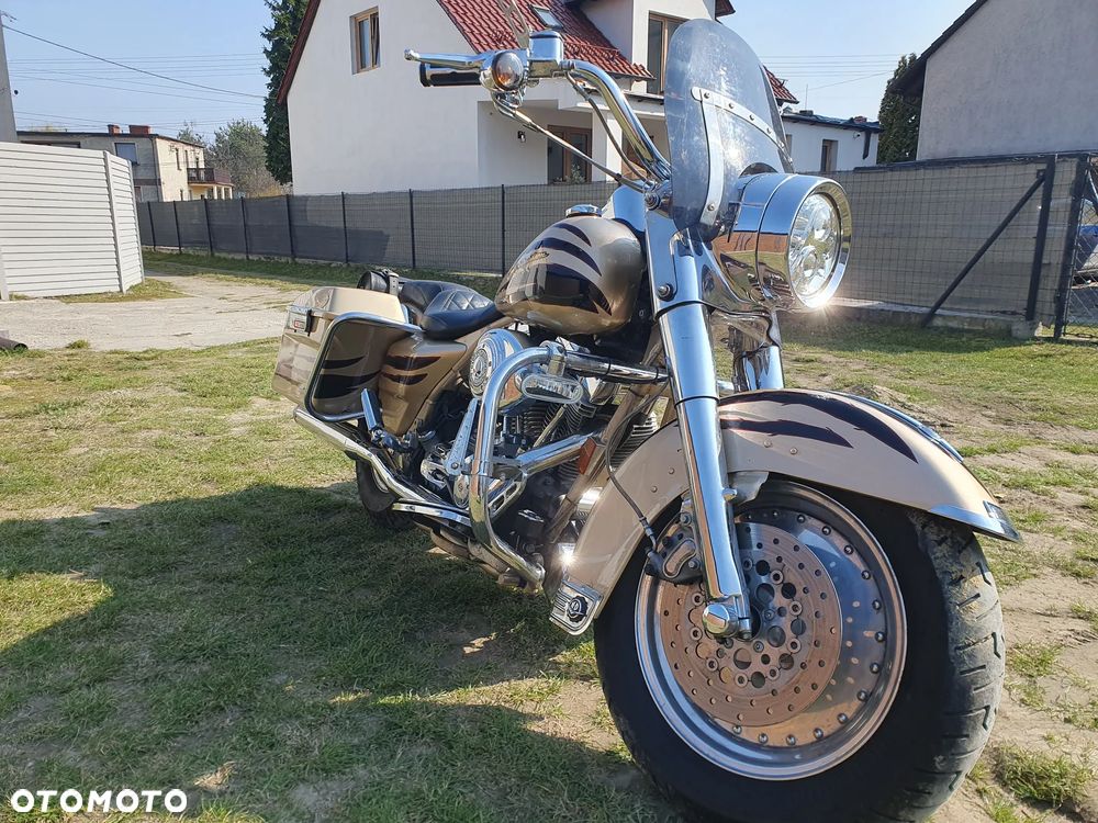 Harley-Davidson Touring Road King - 1