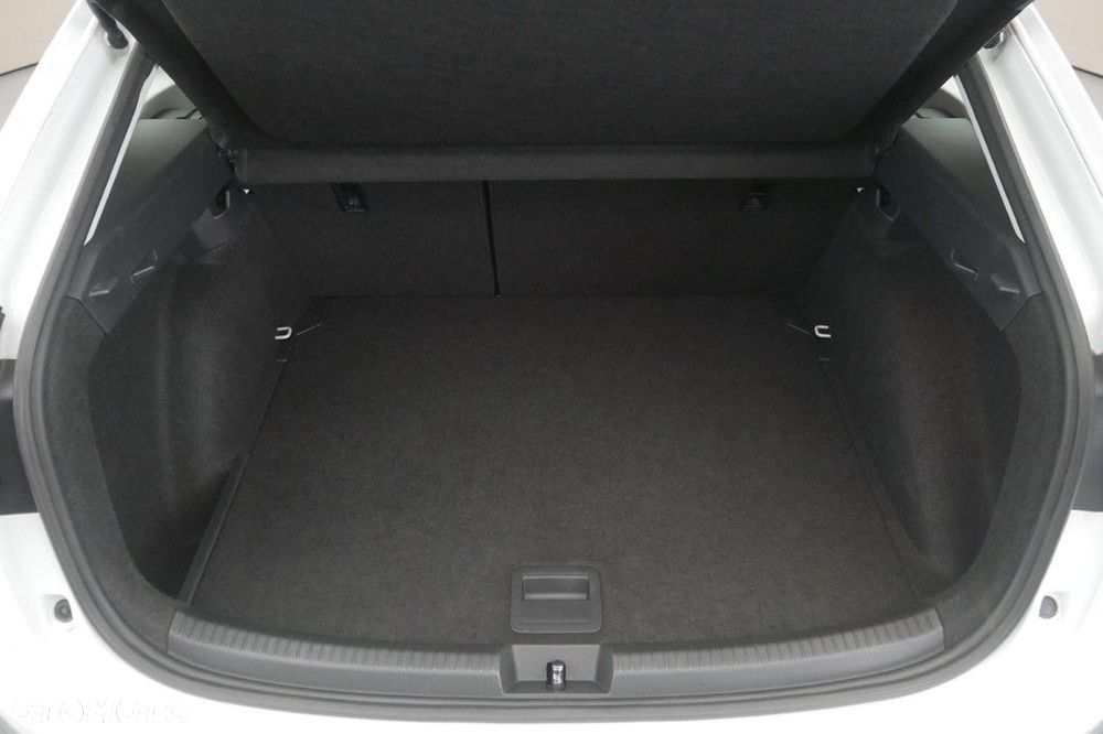 Volkswagen Taigo 1.5 TSI ACT Style DSG - 16