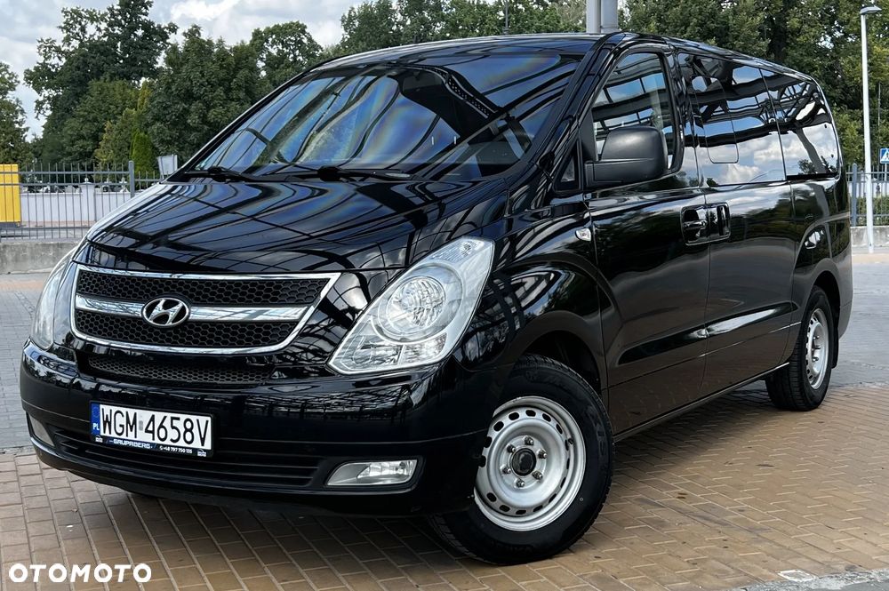 Hyundai H-1 Starex - 2